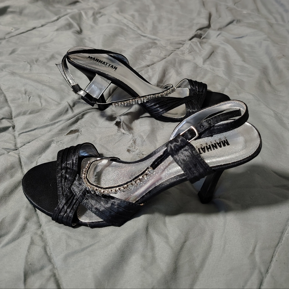 Ladies Size 8.5 Vampire Style 3" Luxury Crystal Embellished Satin Women's Heels